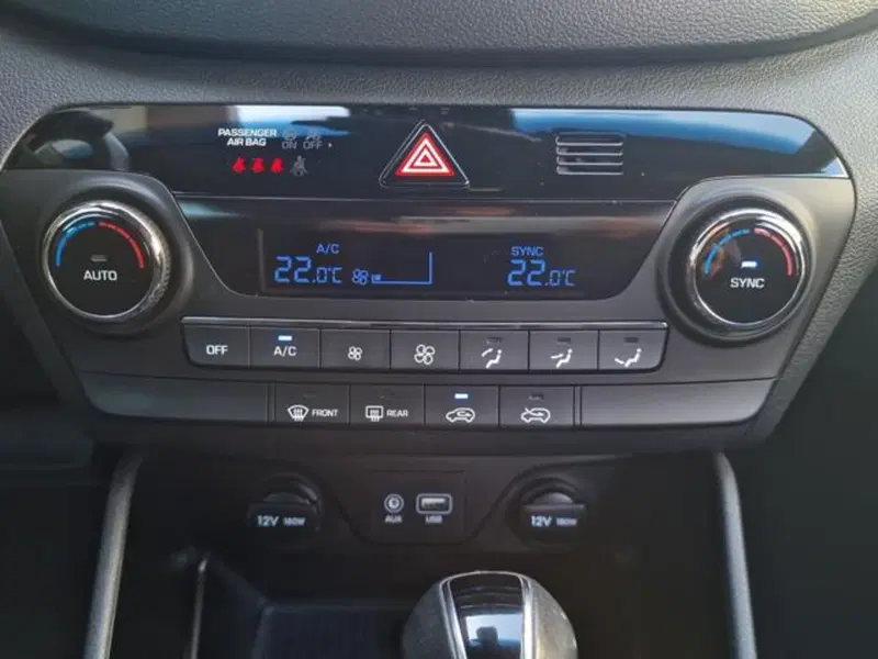 Hyundai Tucson usata a Salerno (18)