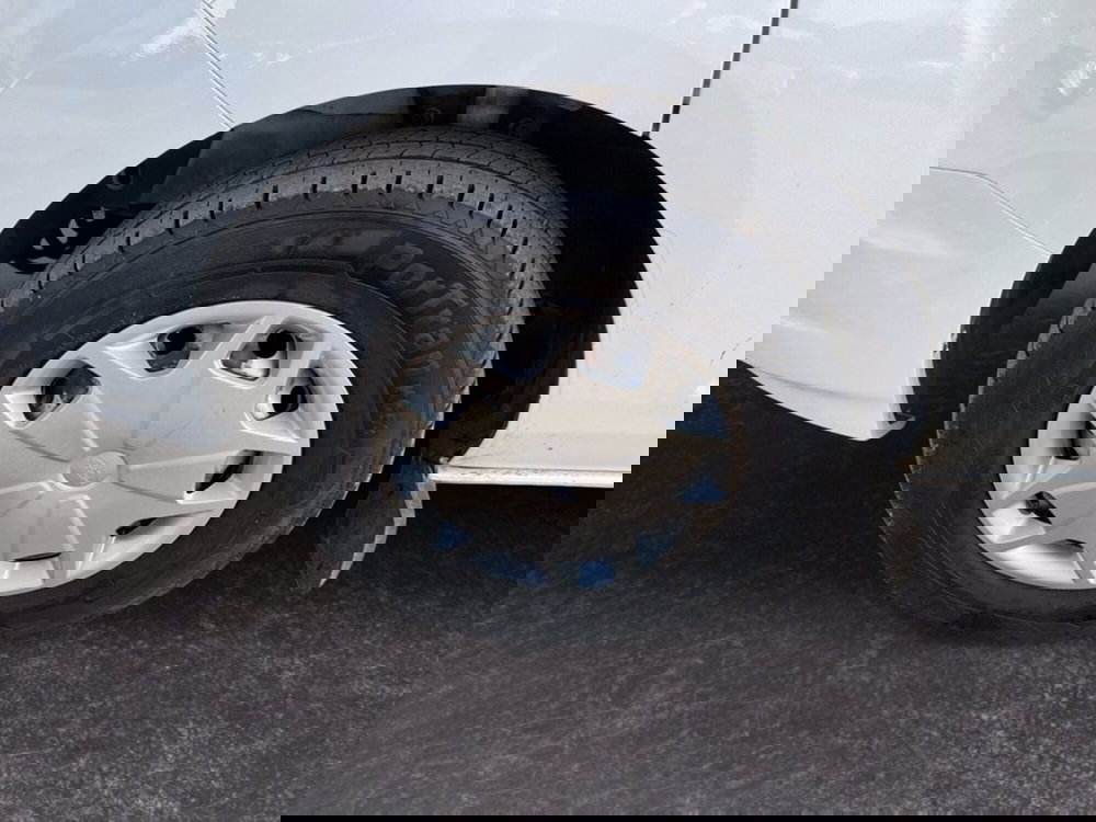 Ford Transit Custom Furgone usata a Milano (15)