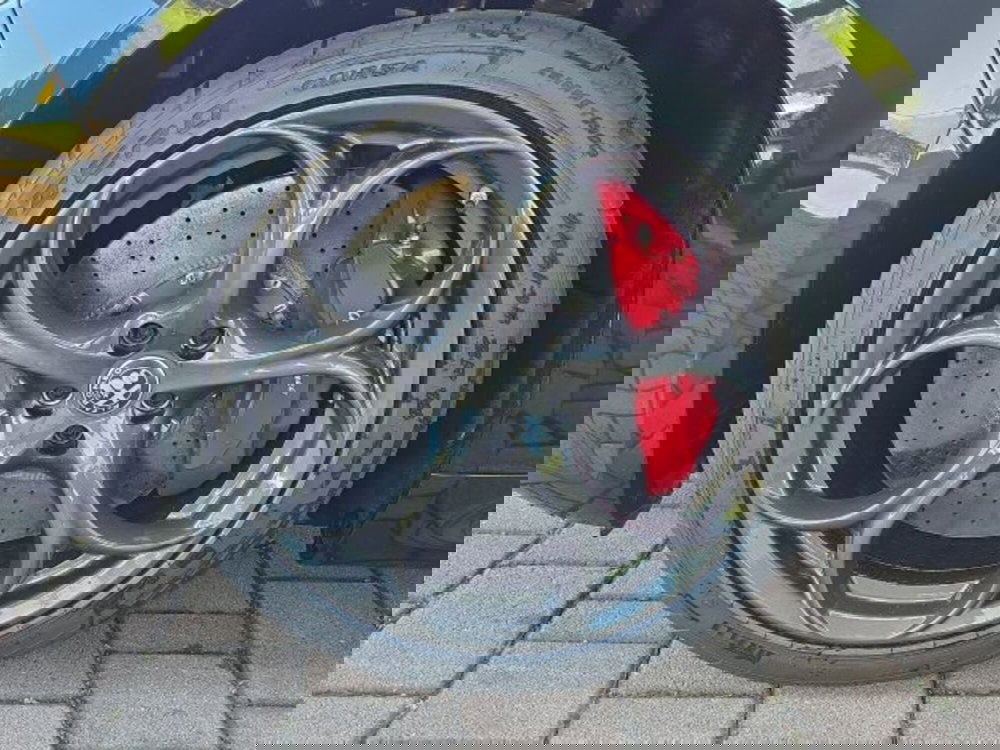 Alfa Romeo Giulia nuova a Monza e Brianza (13)