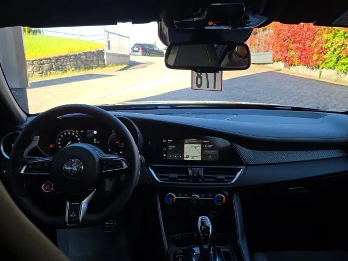 Alfa Romeo Giulia nuova a Monza e Brianza (8)