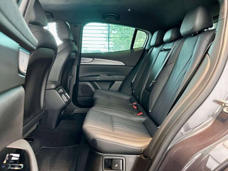 Maserati Grecale usata a Torino (10)