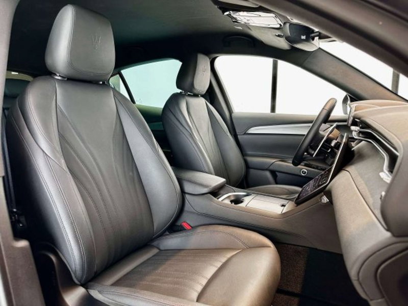 Maserati Grecale usata a Torino (11)