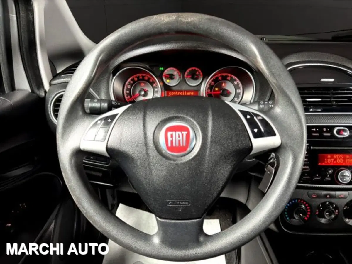 Fiat Punto usata a Perugia (13)