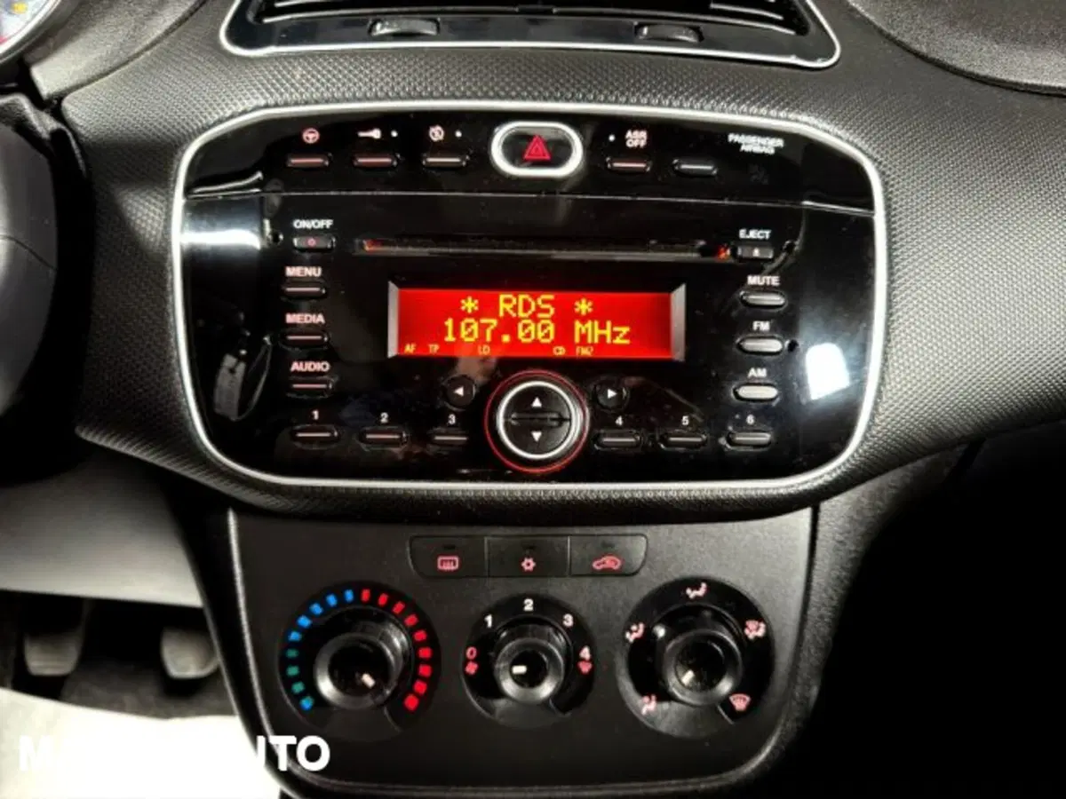 Fiat Punto usata a Perugia (16)