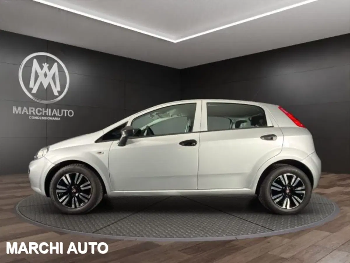 Fiat Punto usata a Perugia (8)
