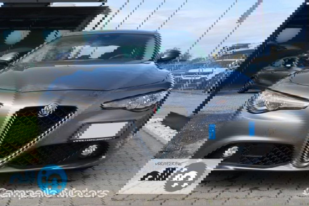 Alfa Romeo Giulia usata a Venezia (2)