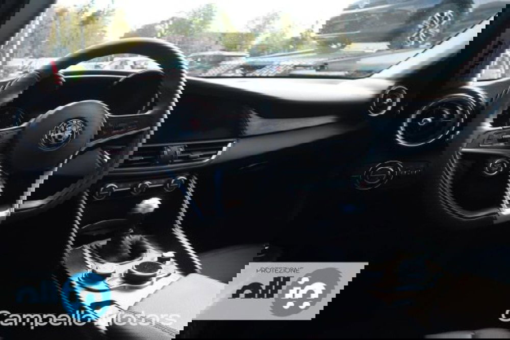 Alfa Romeo Giulia usata a Venezia (7)