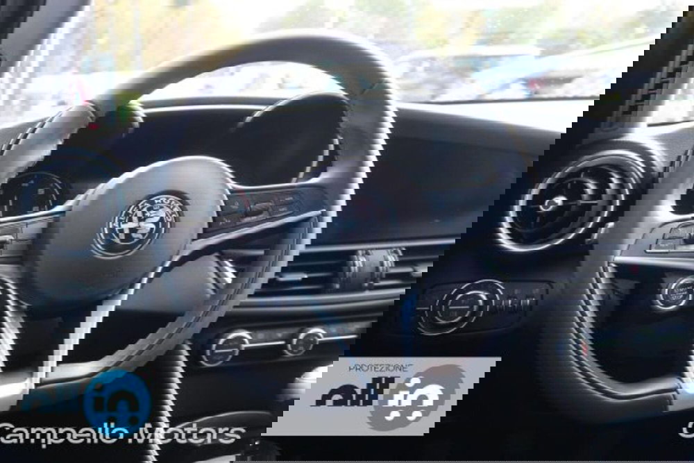 Alfa Romeo Giulia usata a Venezia (8)