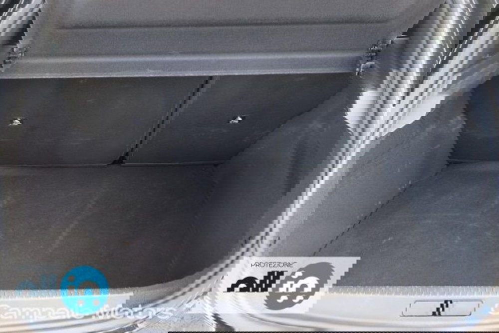 Lancia Ypsilon usata a Venezia (17)