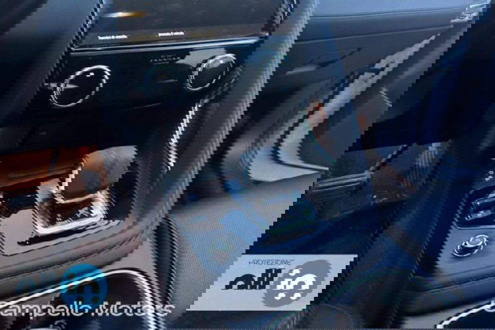 Jaguar E-Pace usata a Venezia (3)