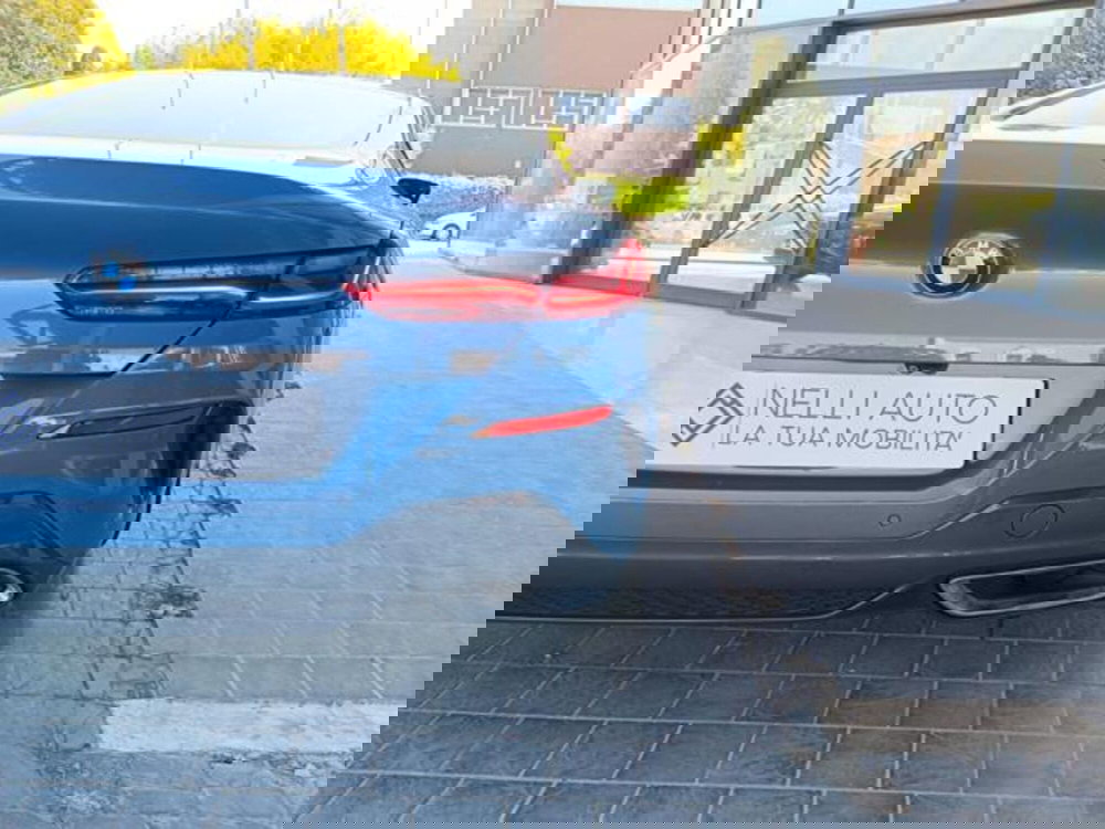 BMW Serie 8 Coupé usata a Pisa (11)