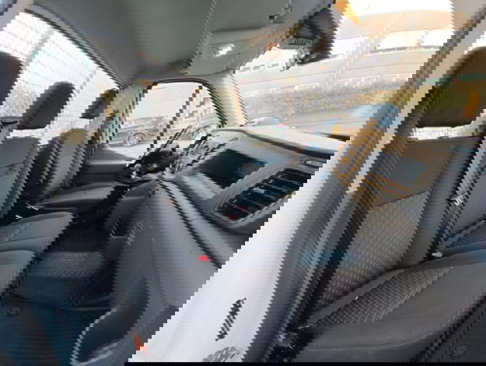Ford Transit usata a Pisa (2)