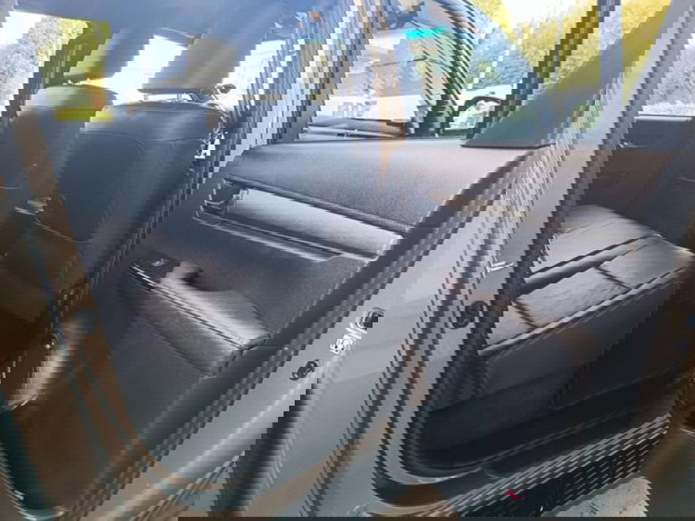 Toyota Hilux usata a Pisa (13)