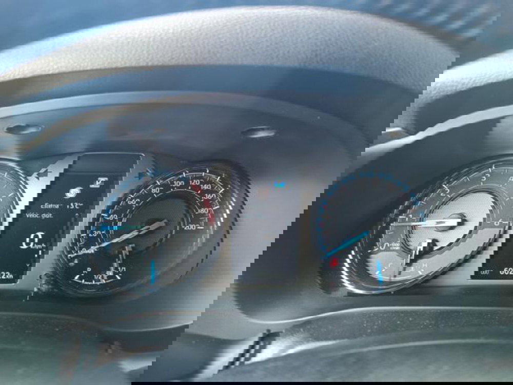 Toyota Hilux usata a Pisa (2)