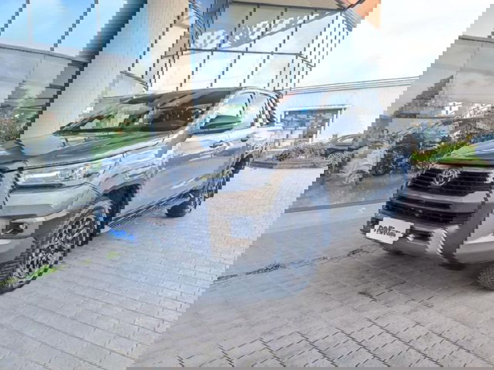 Toyota Hilux usata a Pisa (20)