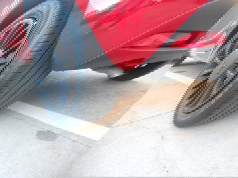 Lancia Ypsilon usata a Pisa (17)