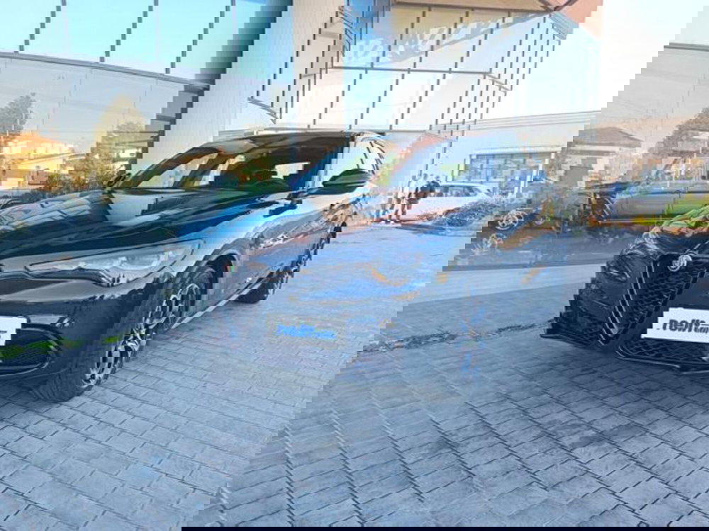 Alfa Romeo Stelvio usata a Pisa (2)