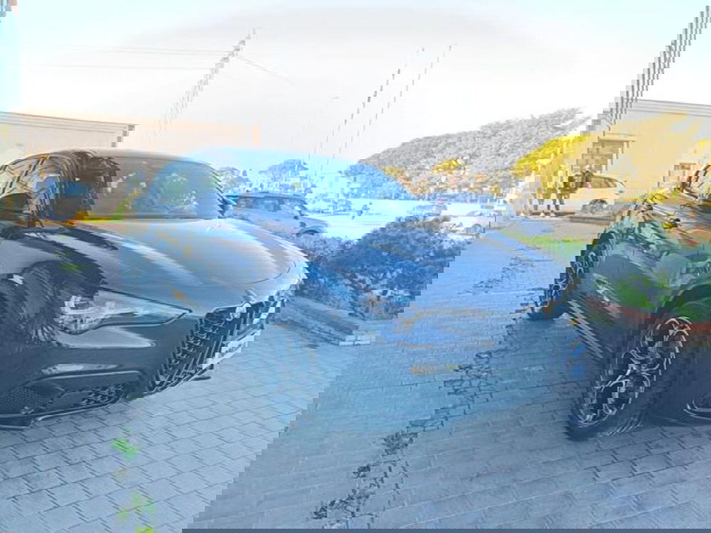 Alfa Romeo Stelvio usata a Pisa (5)