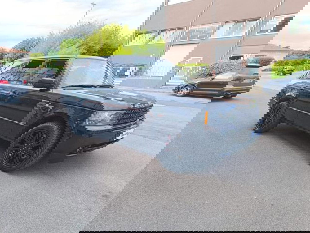 Land Rover Range Rover usata a Pisa (5)