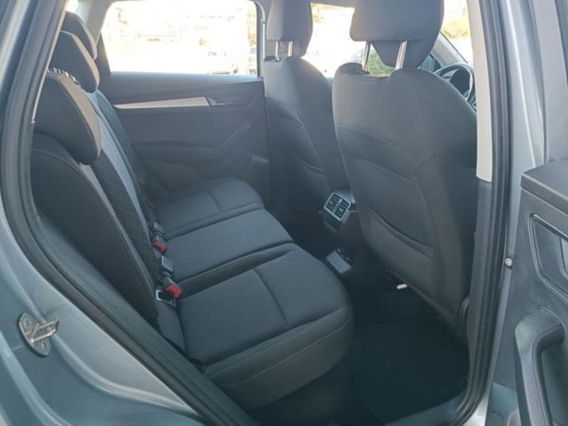 Skoda Karoq usata a Pisa (13)