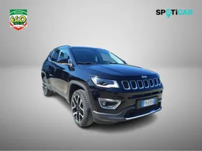 Jeep Compass 2.0 Multijet II 170 CV aut. 4WD Limited del 2017 usata a San Giorgio a Liri