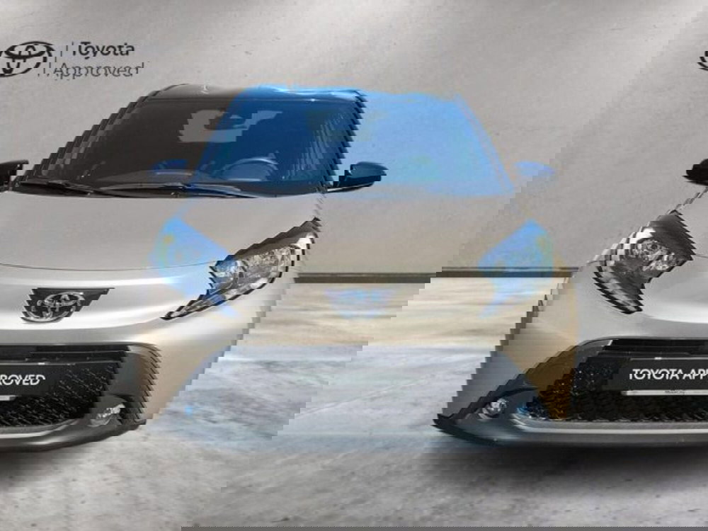 Toyota Aygo X usata a Roma (13)