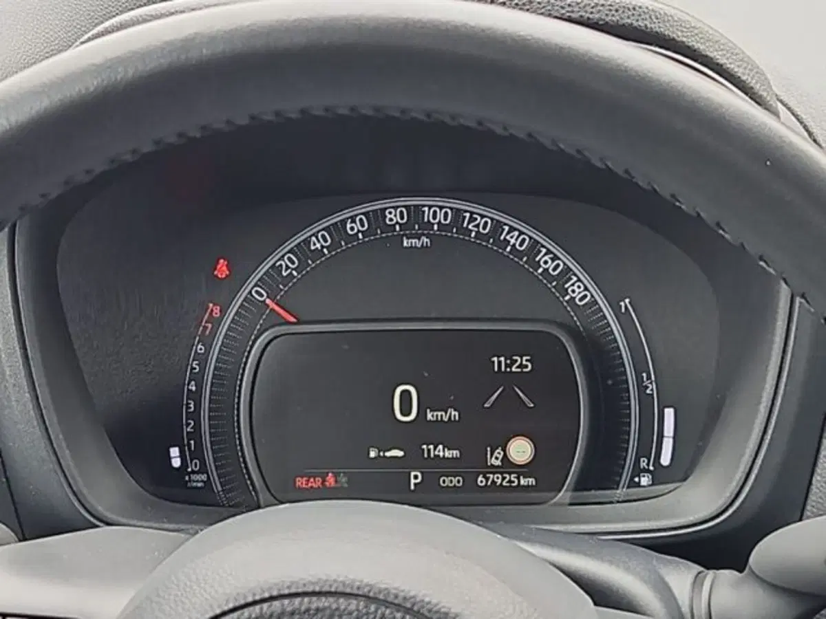 Toyota Aygo X usata a Roma (9)