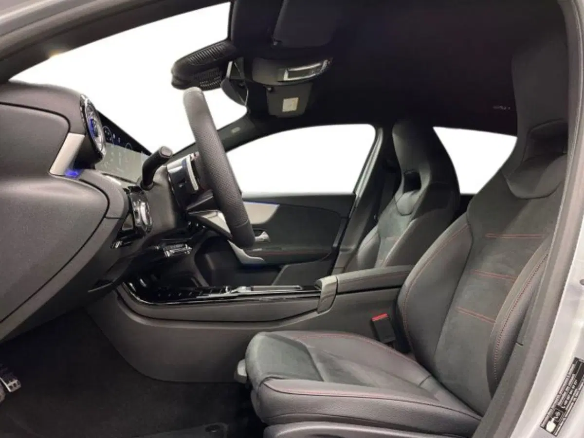 Mercedes-Benz Classe A nuova a Verona (10)