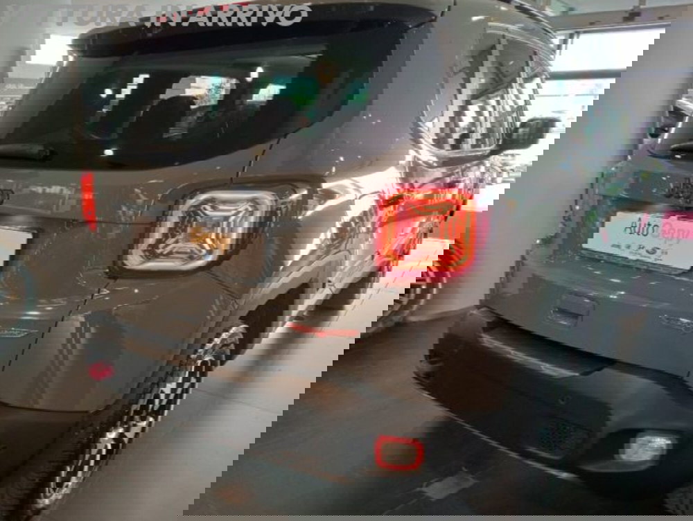 Jeep Renegade usata a Modena (12)