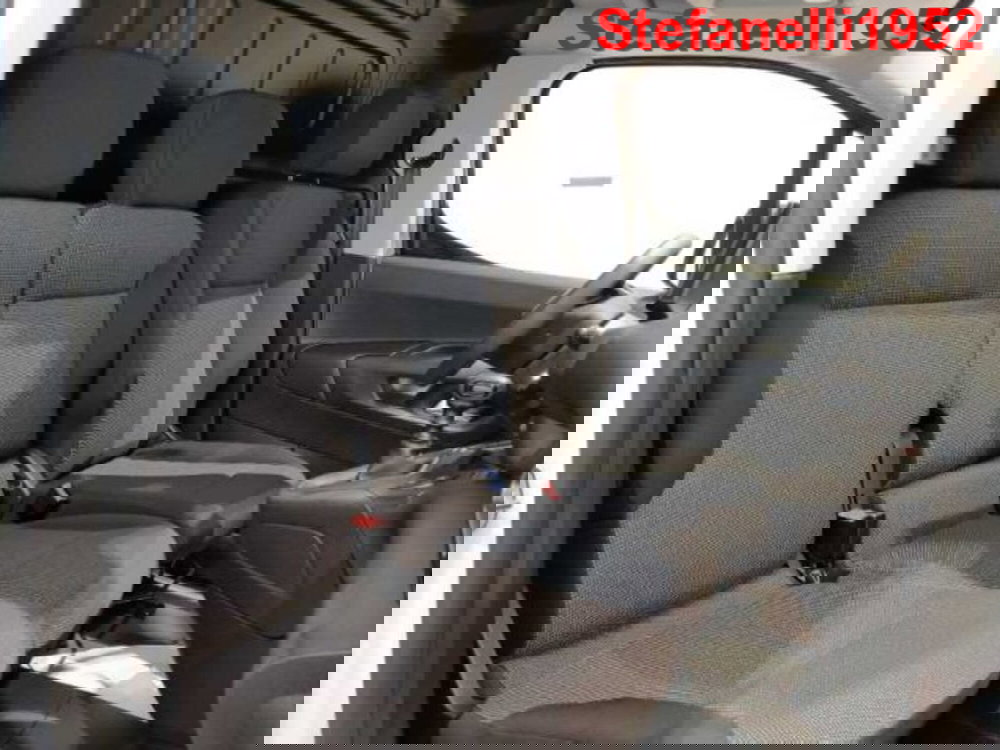 Peugeot Partner Furgone nuova a Bologna (11)