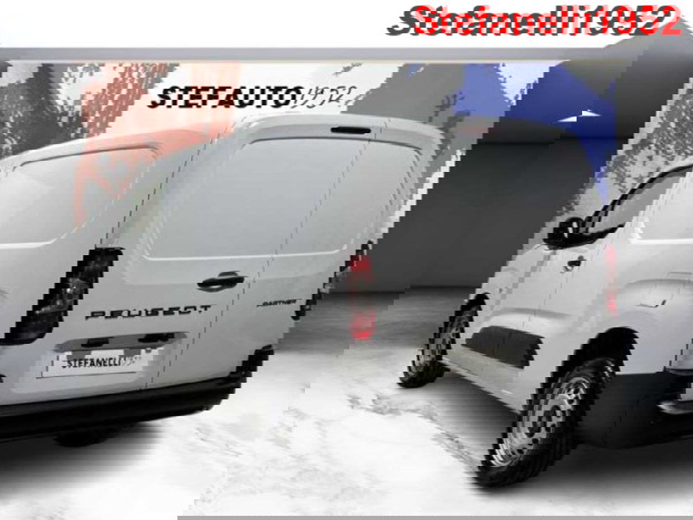 Peugeot Partner Furgone nuova a Bologna (5)