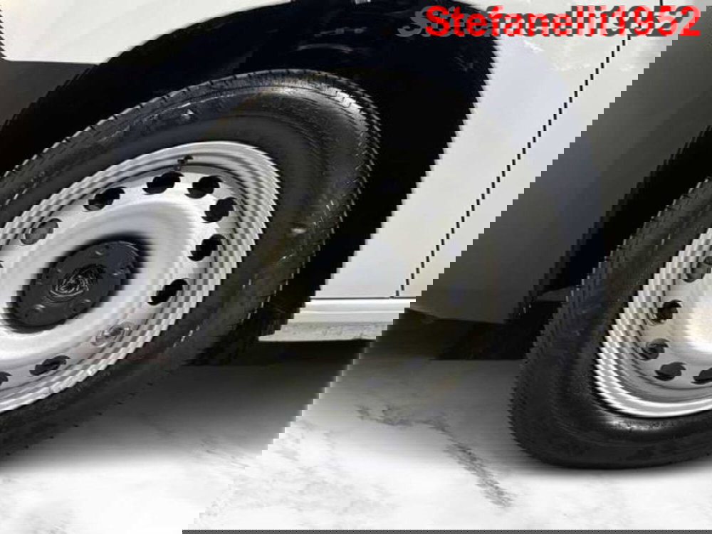 Peugeot Partner Furgone nuova a Bologna (8)