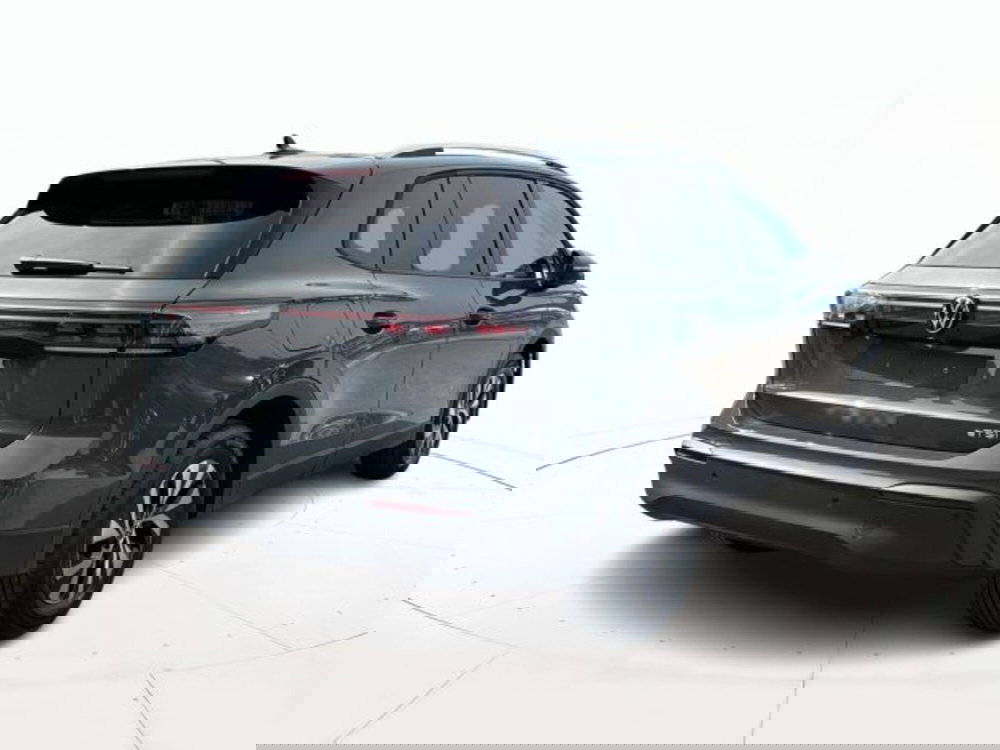 Volkswagen Tiguan nuova a Vicenza (5)