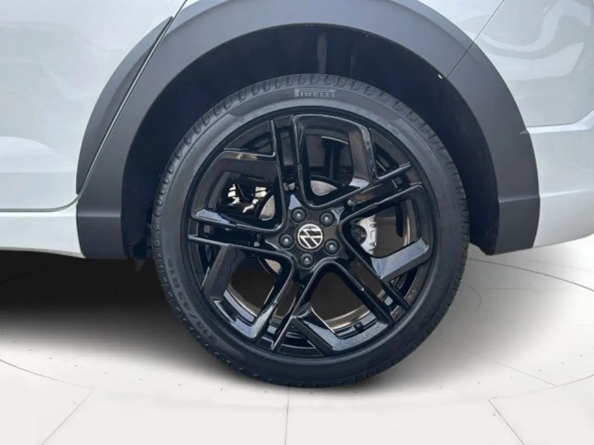 Volkswagen Taigo nuova a Vicenza (7)
