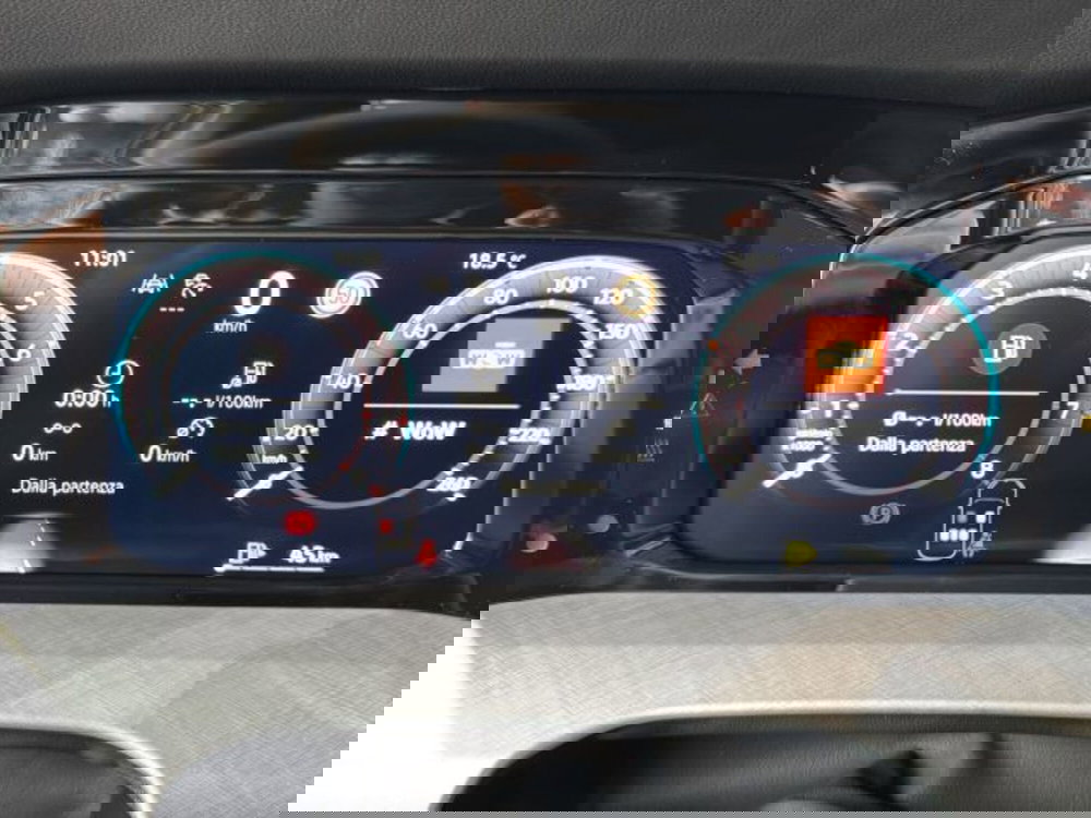 Volkswagen Golf nuova a Vicenza (13)