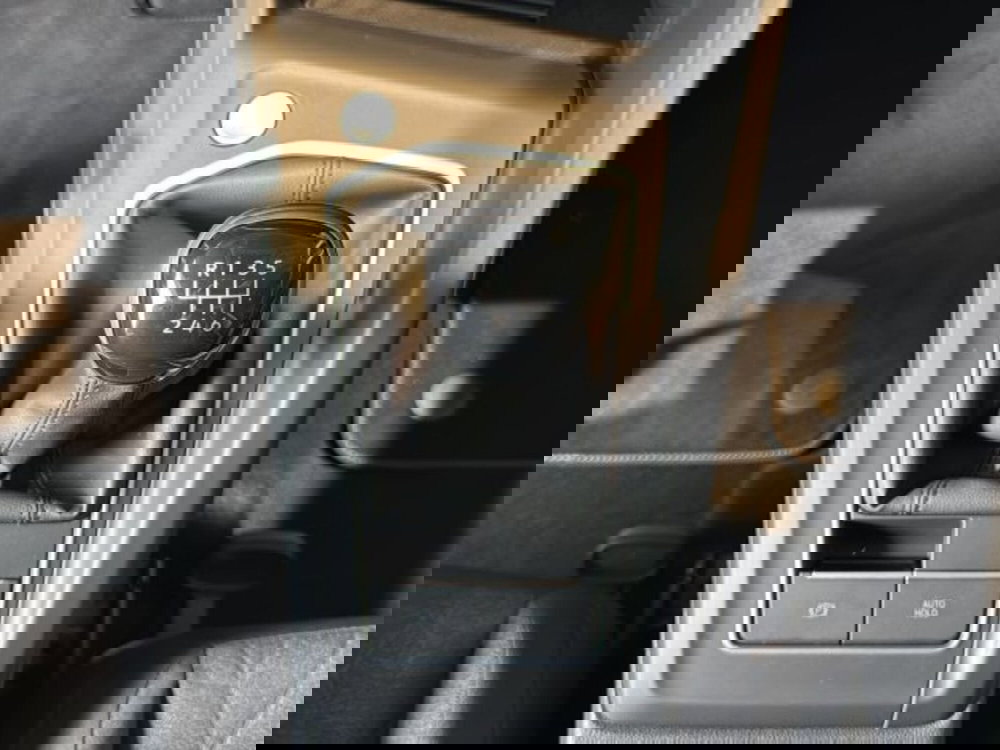 Volkswagen Golf nuova a Vicenza (16)