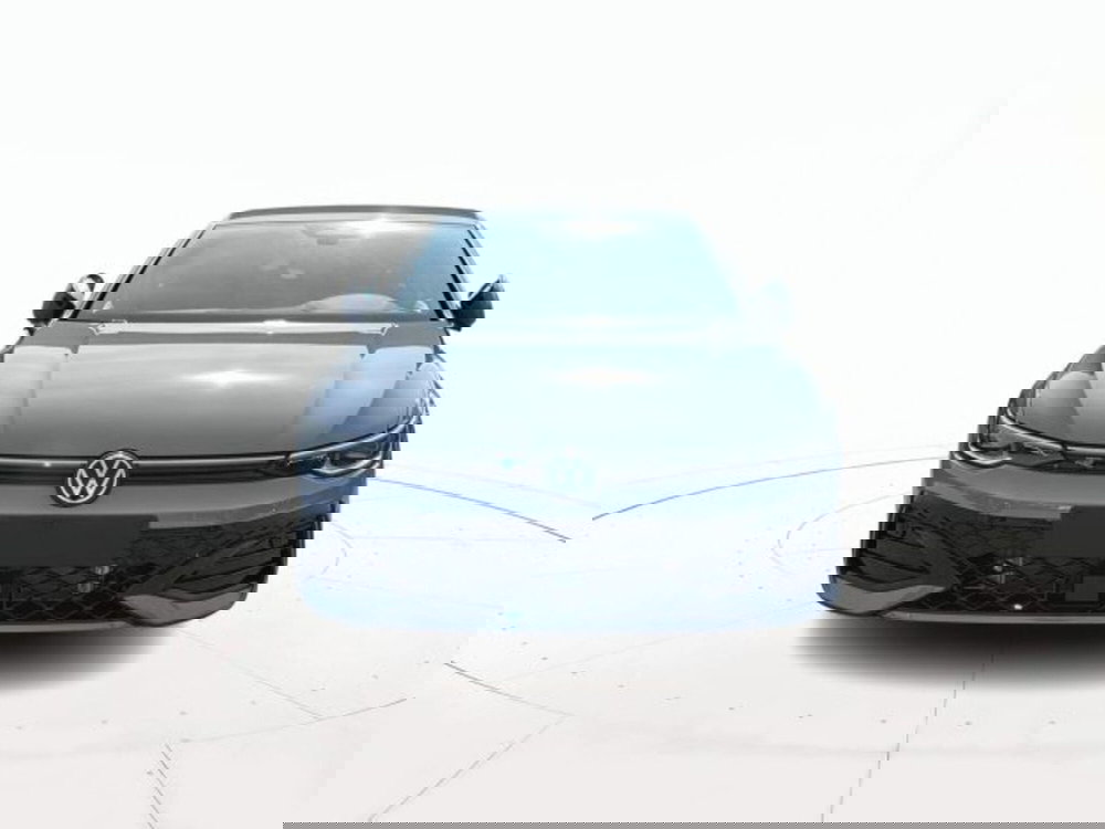 Volkswagen Golf Variant nuova a Vicenza (2)