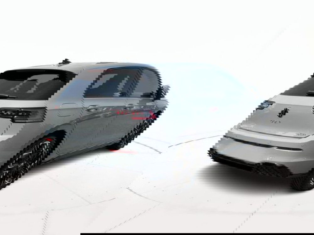 Volkswagen Golf Variant nuova a Vicenza (3)