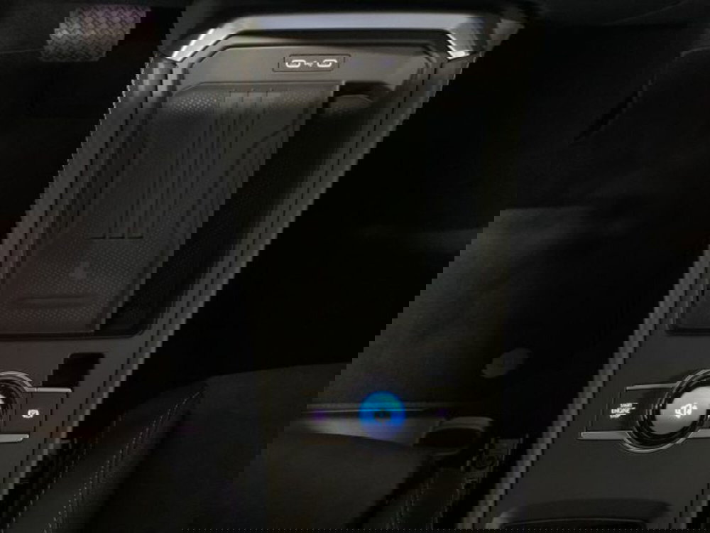 Volkswagen T-Roc nuova a Vicenza (18)