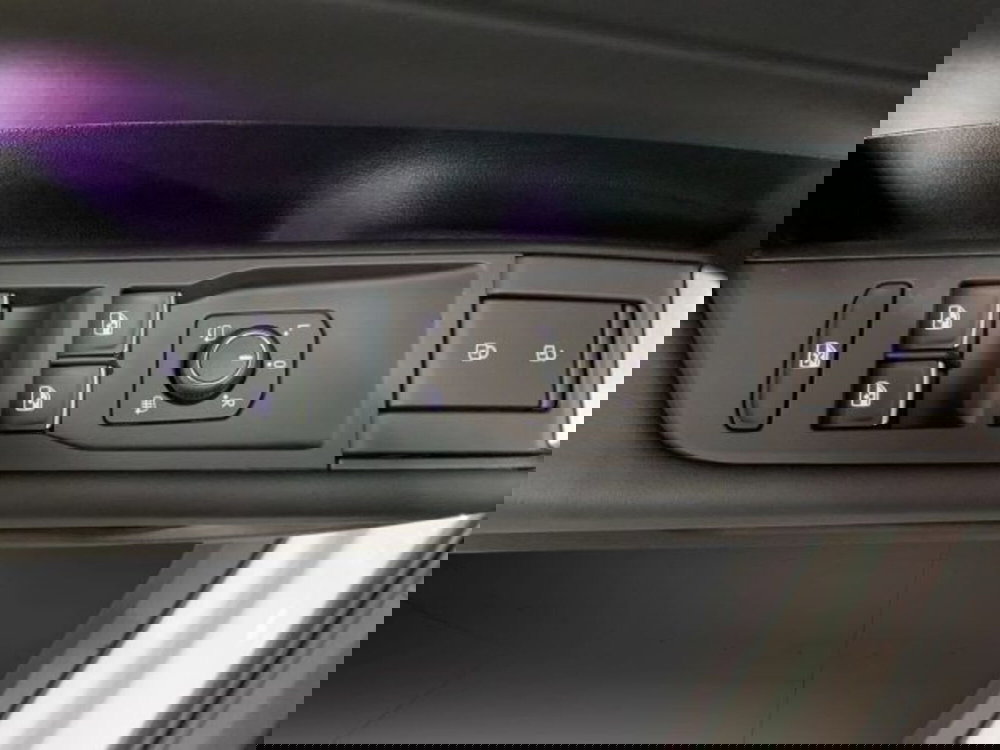 Volkswagen T-Roc nuova a Vicenza (20)