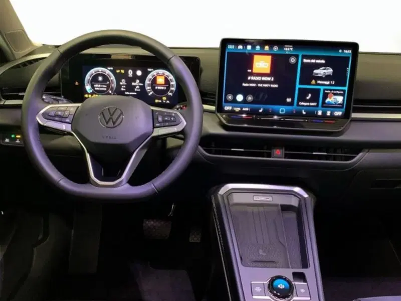 Volkswagen T-Roc nuova a Vicenza (7)