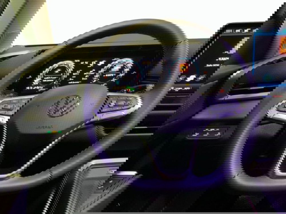 Volkswagen T-Roc nuova a Vicenza (8)