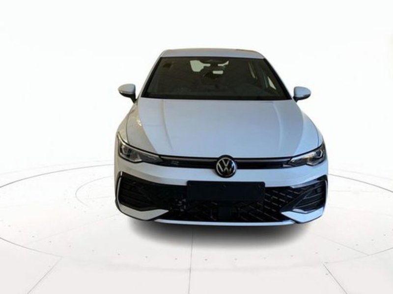 Volkswagen Golf nuova a Vicenza (2)