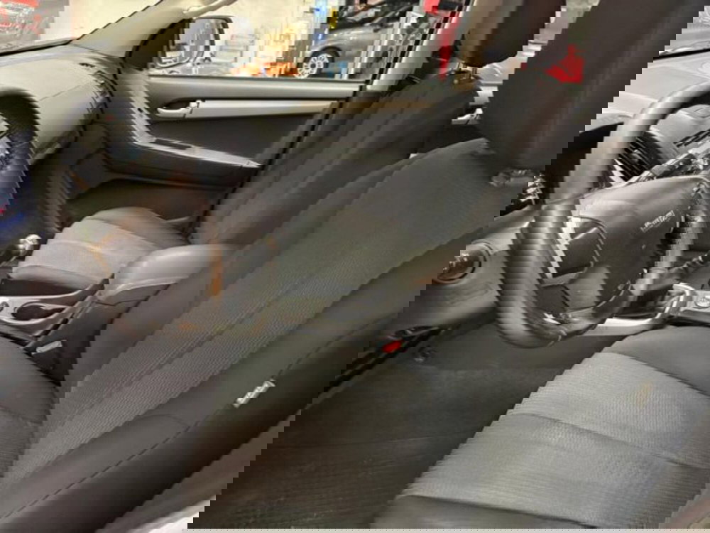 Isuzu D-Max Pick-up usata a Siena (12)