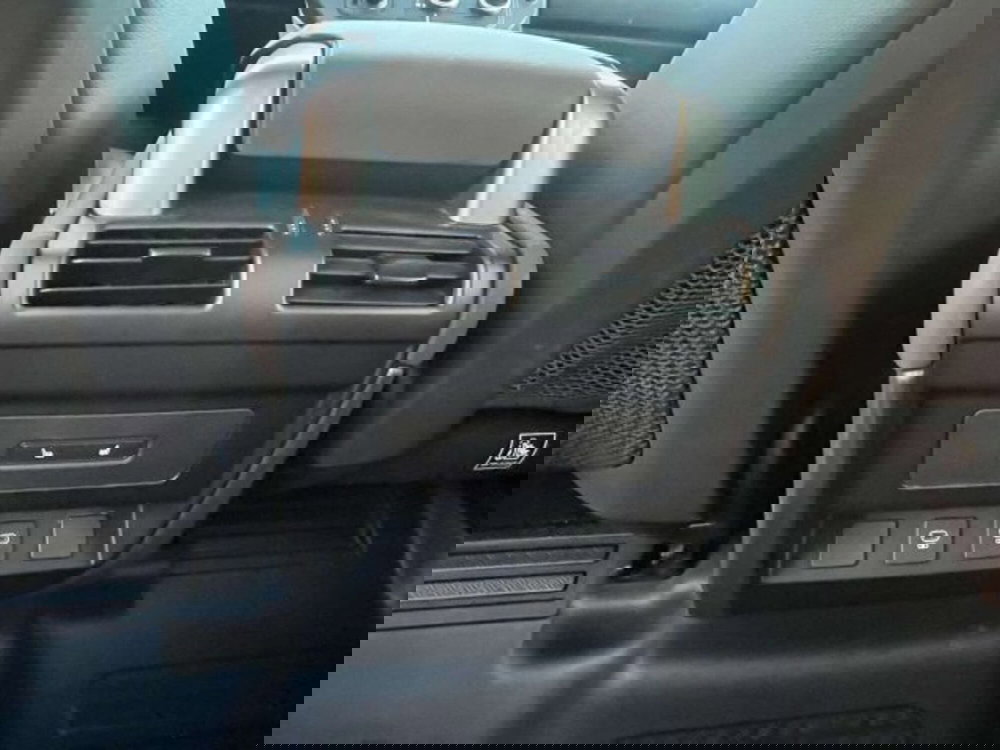 Land Rover Defender usata a Firenze (12)