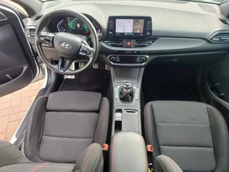 Hyundai i30 usata a Savona (14)