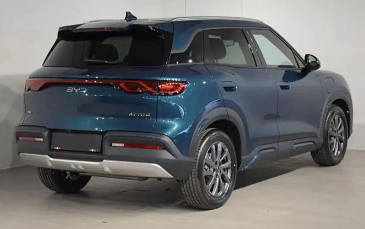 Byd Atto 2 DM-i nuova a Bologna (5)