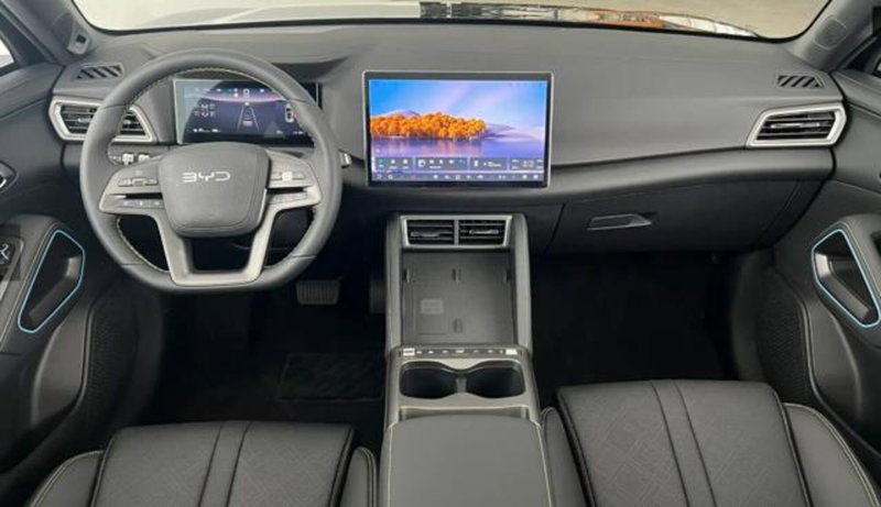 Byd Atto 2 nuova a Bologna (10)