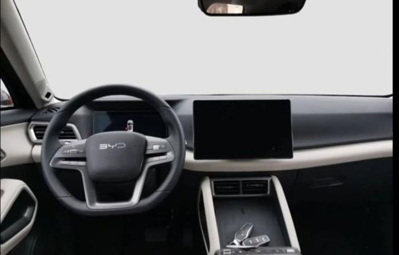 Byd Atto 2 nuova a Bologna (9)