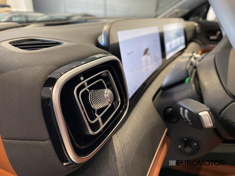 Jaecoo Jaecoo 8 SHS-P nuova a Bari (13)